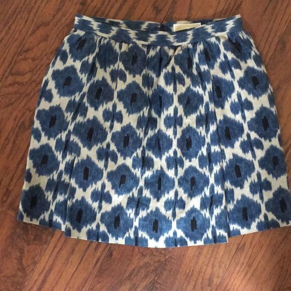 Michale Kors pleated Ikat linen skirt. Sz 8 - Picture 2 of 3
